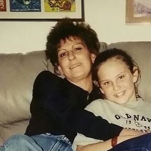 Meet your Posher, Paula